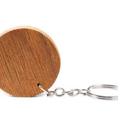 Comment fabriquer un porte clé souvenir en bois ?
