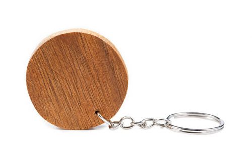 Comment fabriquer un porte clé souvenir en bois ?
