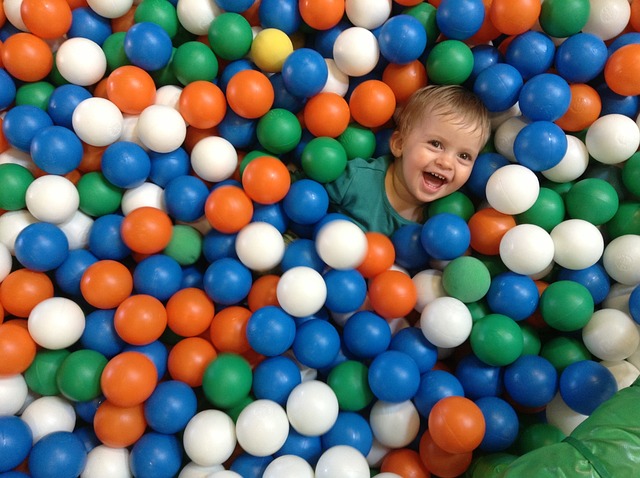 Guide pour choisir le meilleur parc à balles pour votre enfant